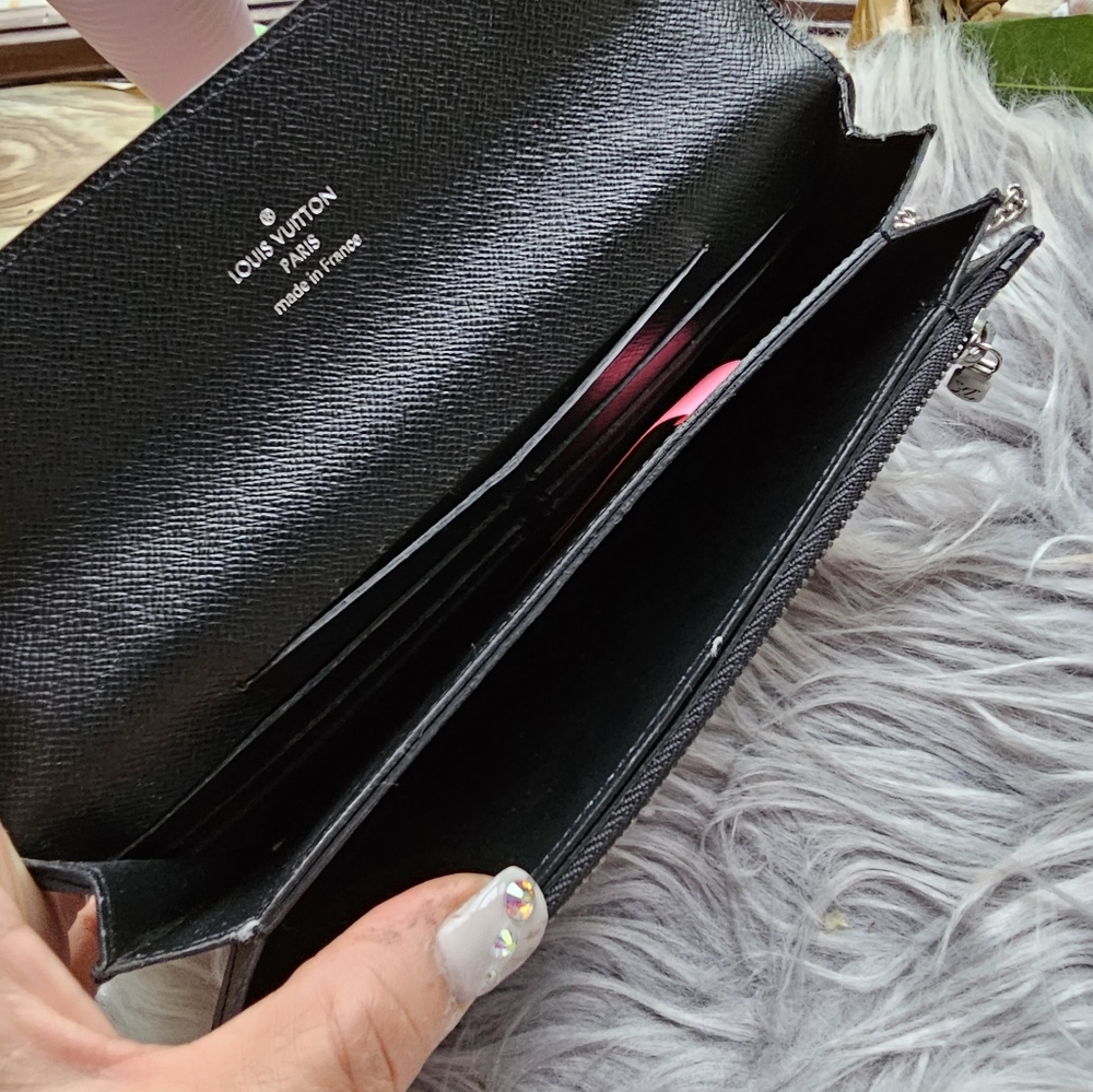 TAIGA WRISLET WALLET LOUIS VUITTON - Picture 2 of 7